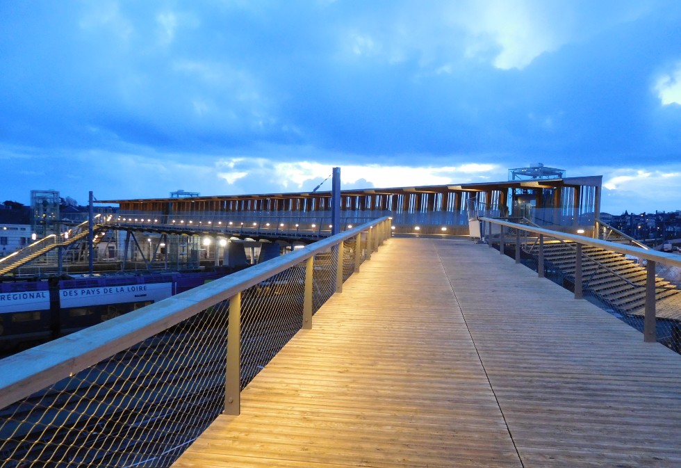 Passerelle de la gare de Laval : le choix du chêne Ducerf pour un projet « exceptionnel » !