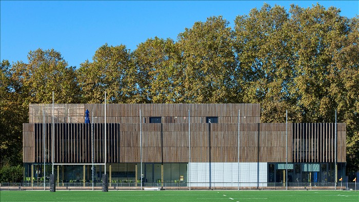 Complexe sportif Le Gallo à Boulogne : une architecture en bois THT qui a du caractère !