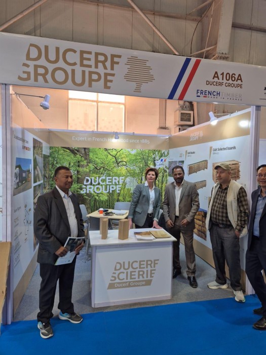 Ducerf au salon India Wood