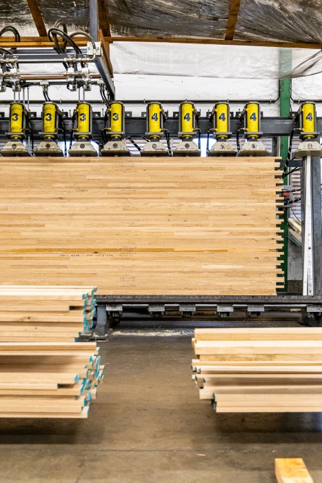 Carrelets lamellés-collés pour portes et fenêtres : la gamme PROFILEO® de Ducerf