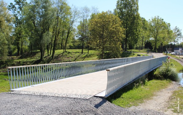 Passerelle Base de loisirs