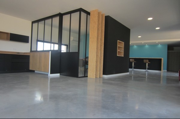 Agencement Showroom en Yd-Woods N°1