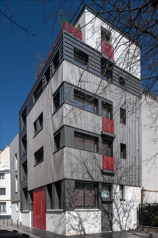 Immeuble résidentiel parisien en bardage bois